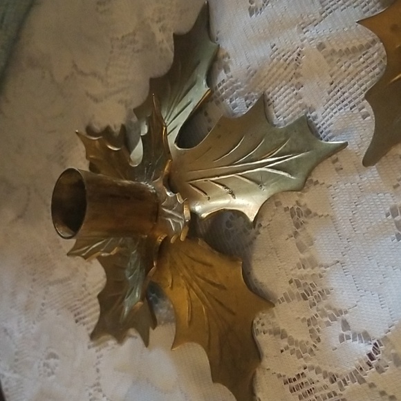 Vintage Brass Leaf Candlestick Holder-Made in India-Set of 2 - Picture 2 of 11